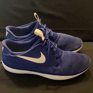Men’s Nike Solar Sod. Size 13. Blue with white trim. Used but hardly worn.
